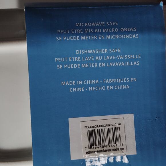 Essentials 8" Maison Covered Butter Dish Rectangular Finial Handle White Ceramic - Picture 4 of 4